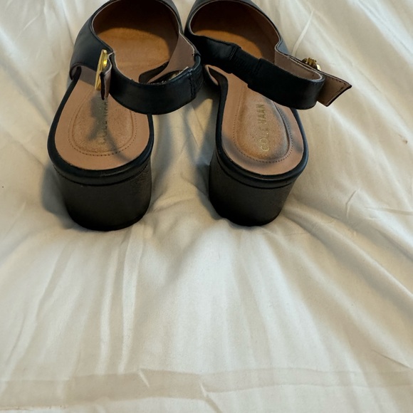 NWOT Cole Haan Sling Back Heels Classic and Timeless. Upper Leather and Manmade. - Picture 2 of 9